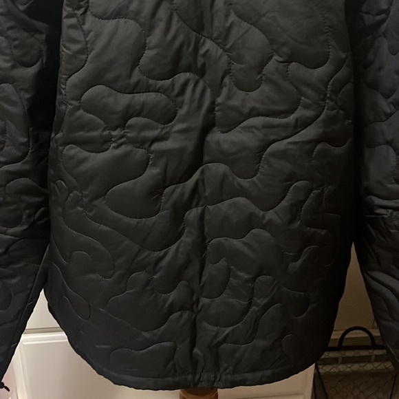 Layers brand, quick dry, black, quarter zip, kangaroo pocket jacket, large, new - Picture 7 of 12